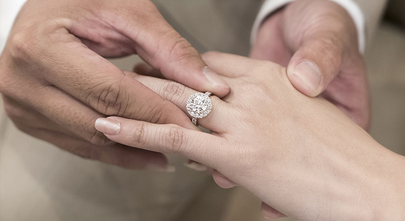 Все, что вам нужно знать о кольце с бриллиантом в 2 карата - Satéur официальный